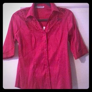 Collared button down 3/4 sleeve top